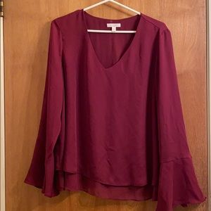 Long sleeve Lauren Conrad V Neck blouse